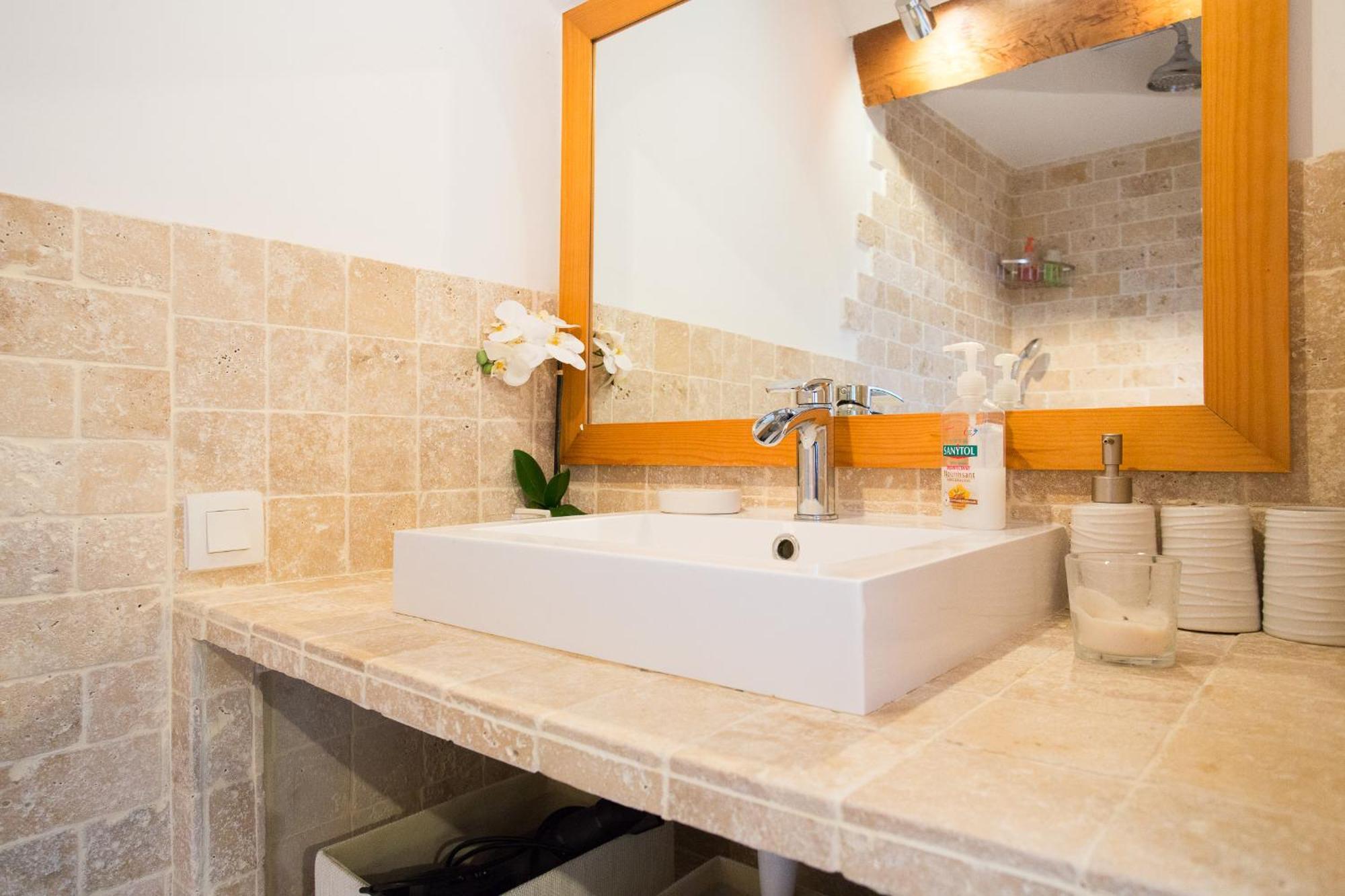 Lb Vacation Rentals I Big Loft 107M2, 10Min Walk To Palais Des Festivals Кан Екстериор снимка